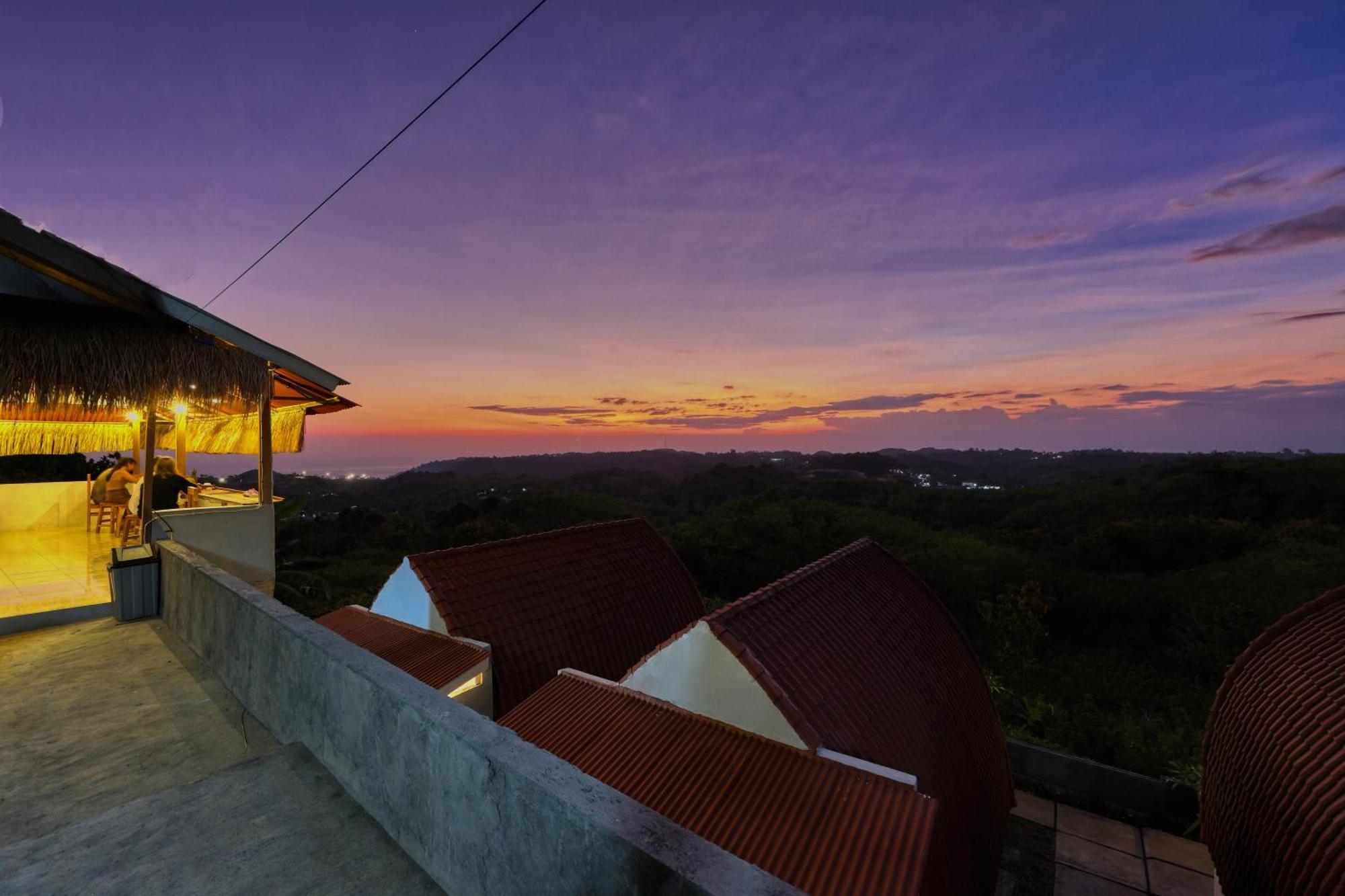 D Sebuluh Bungalow Batumadeg Bagian luar foto